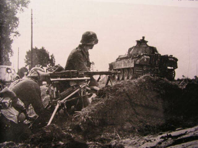 902.Panzergrenadier-Lehr Regiment