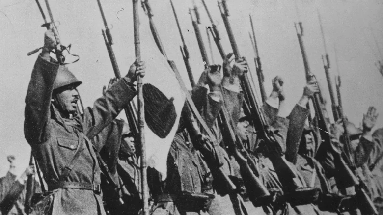 18th 'Su﻿ch﻿iru Kum﻿a﻿'﻿ ﻿﻿Rentai